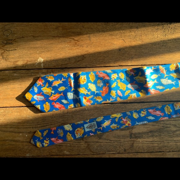 GUCCI Silk Fish 🐠 Tie